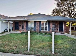 1917 Tyler St, Conway, AR 72032