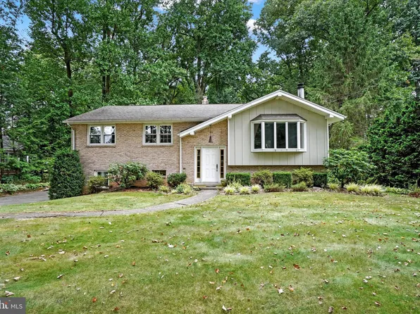 233 Reynolds Mill Rd, York, PA 17403