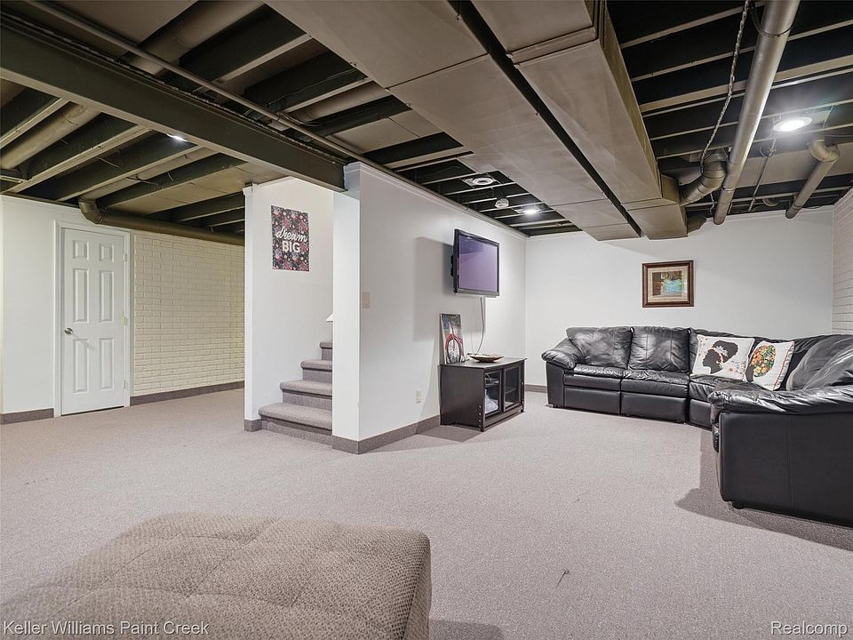 1310 Bay Hl #15, photo 22