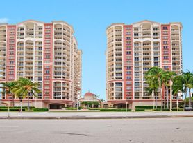 2011 N Ocean Blvd