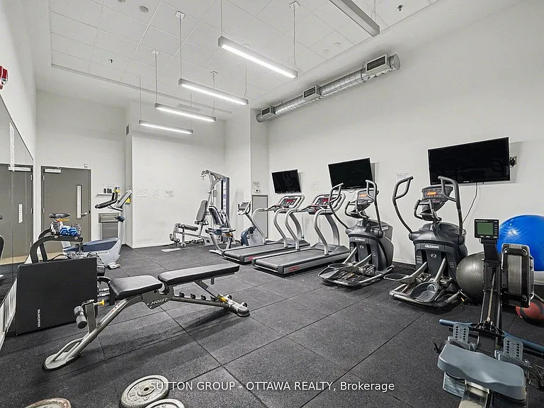 354 Gladstone Ave #323 — Photo 26