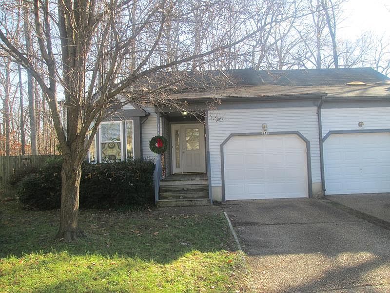 1st image of 149 Hidden Lake Pl