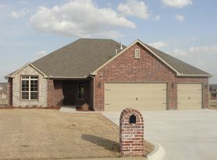 25225 Willow Tree Ct, Claremore, OK 74019