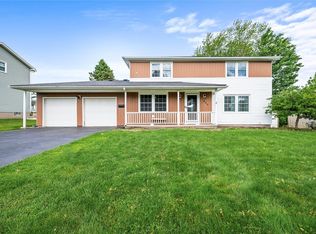 255 Arcadia Pkwy, Rochester, NY 14612
