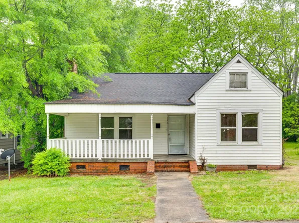 146 Walnut St, Chester, SC 29706