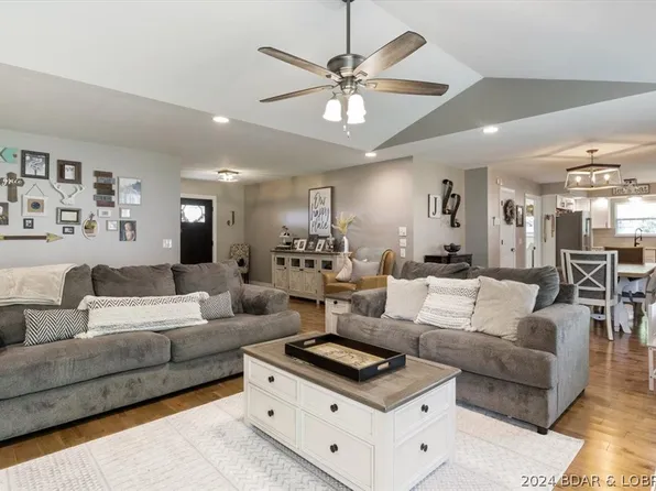203 El Donna Ave, Eldon, MO 65026