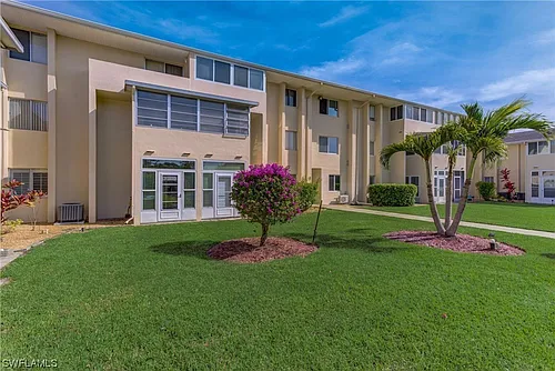 333 Joel Blvd Photo 1
