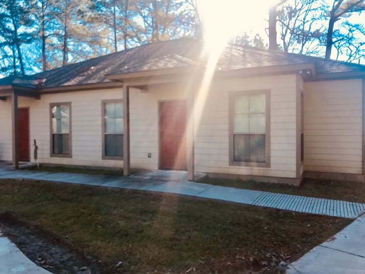 Building Photo - 32412 Granite Cove Pl #1-8