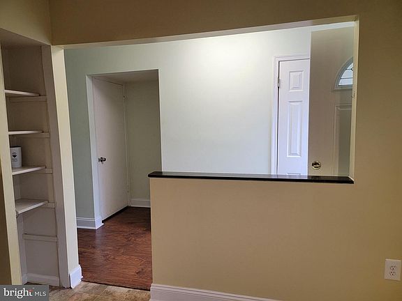 3rd image of 1521 Marlborough Ct Unit 43YD