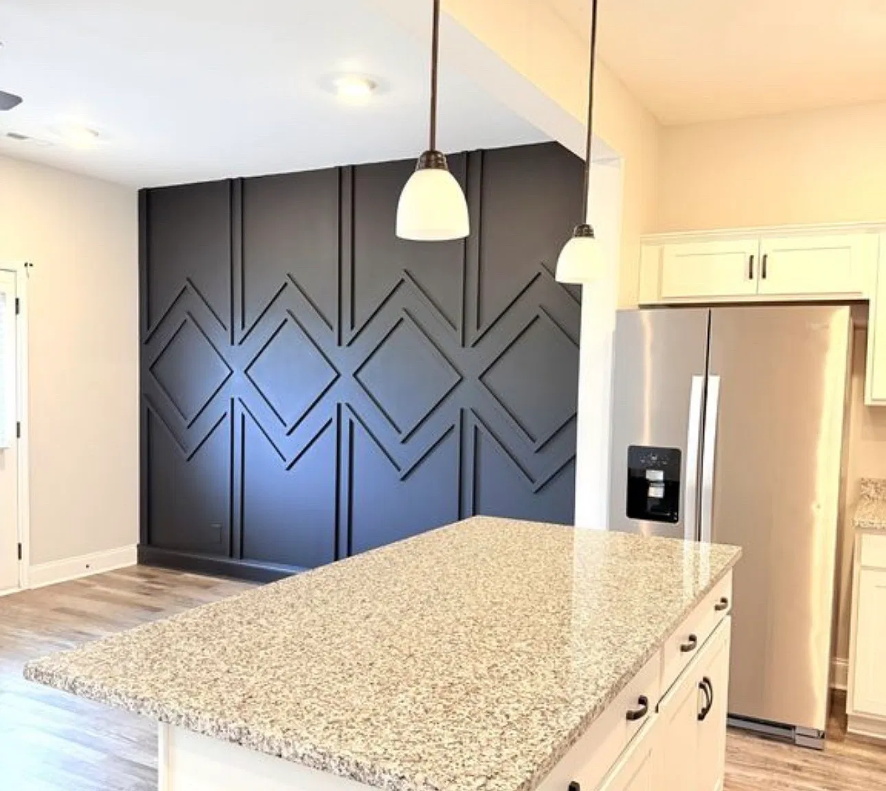 2 bed, 1307 sqft, $1,500 — Photo 4