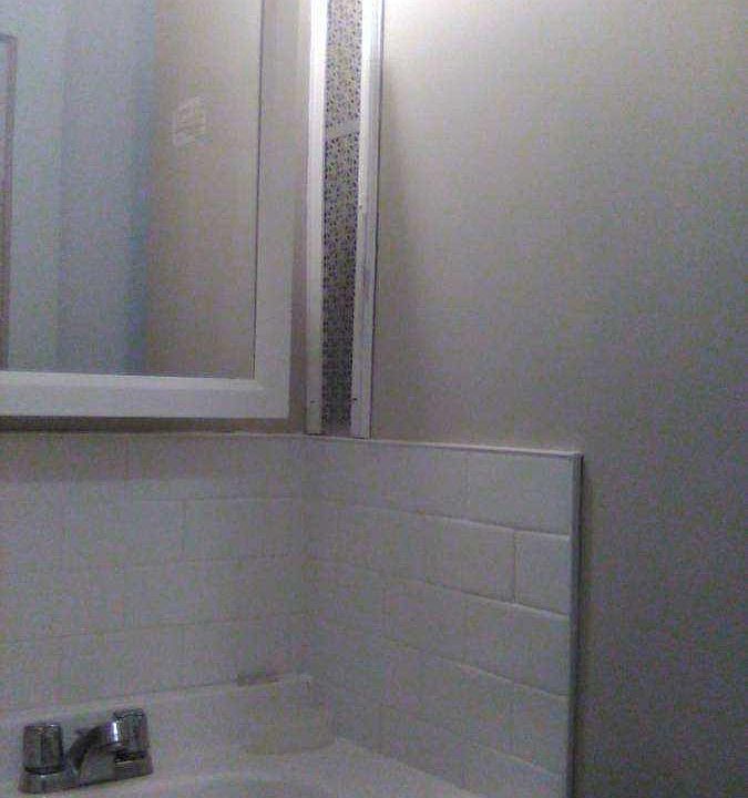 1st image of 600 Park Pl