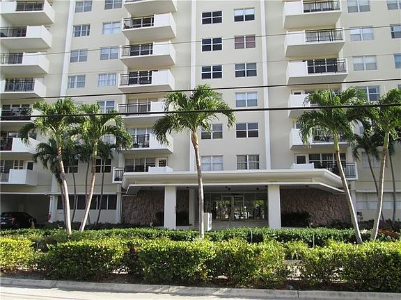 3rd image of 401 Golden Isles Drive #314