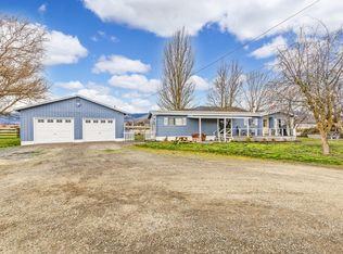 5216 S Pacific Hwy, Phoenix, OR 97535