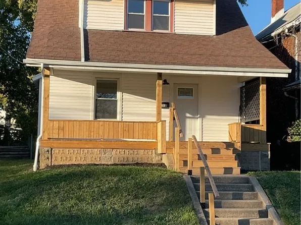 2911 7th St SW, Canton, OH 44710