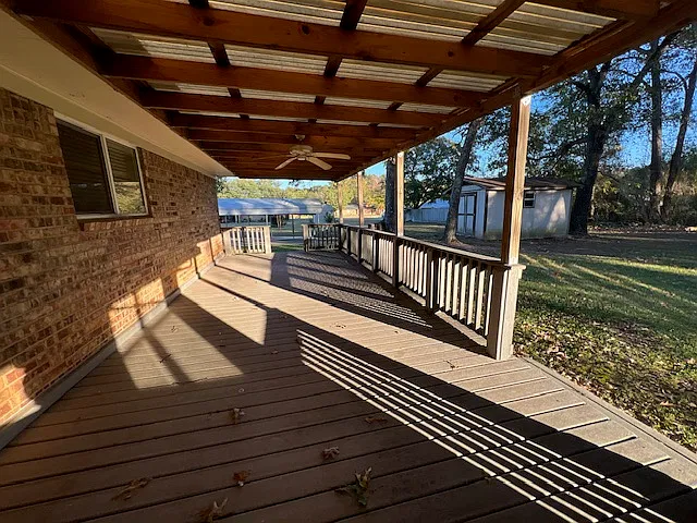 3 bed, 1873 sqft, $1,995 — Photo 3