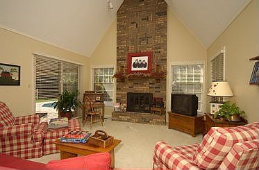 Vaulted ceiling Great Room