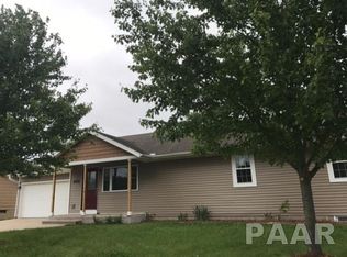 10413 W Lake Camelot Dr, Mapleton, IL 61547