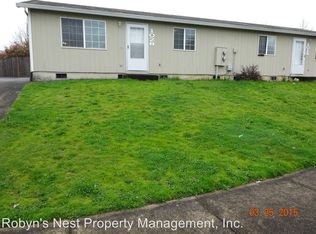1028 NE Tamera Ln, Portland, OR 97220