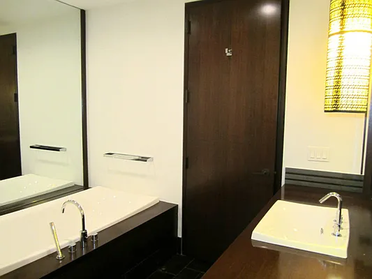 Rented by Synergy NYC | media 21