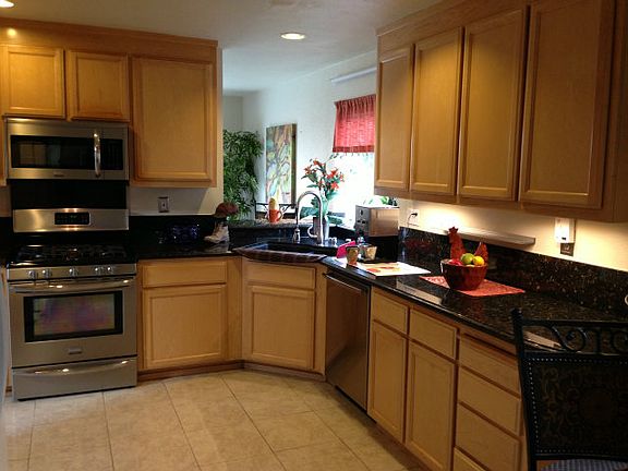 4th image of 9413 Benbow Dr