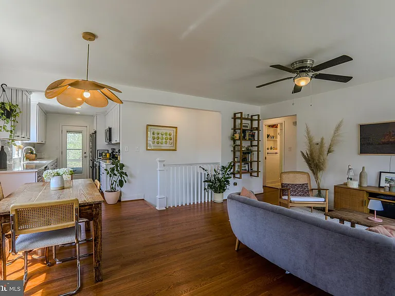 3104 Gumwood Dr — Photo 9
