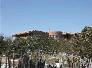 300 Chula Vis, Santa Fe, NM 87501