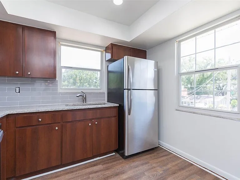8510 N Tampa St #B — Photo 5
