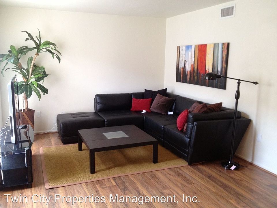 1st image of 1602 S College Ave APT 6