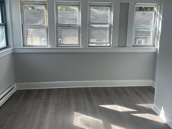 4th image of 31 Main St APT 3