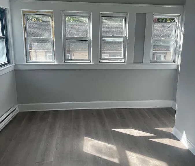 31 Main St #3 — Photo 4