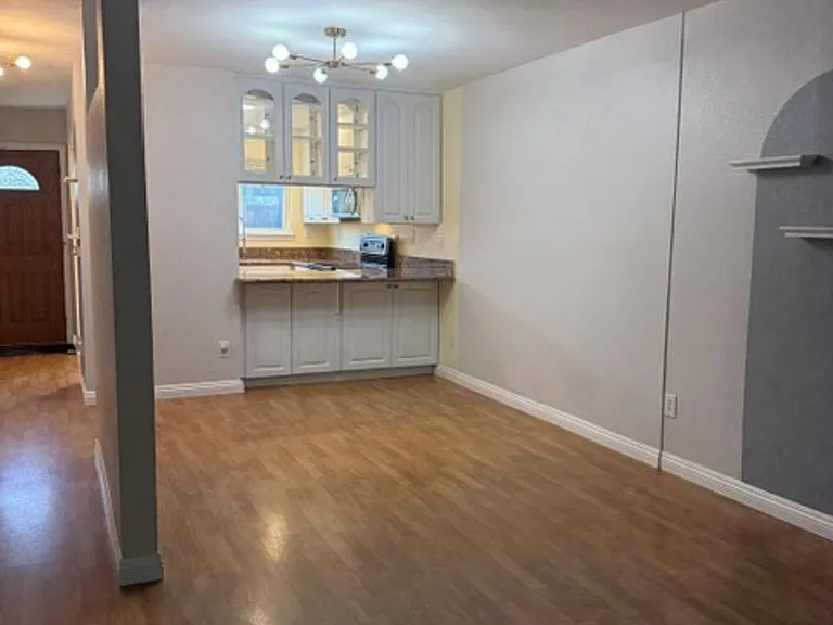 658 Racquet Club Cir — Photo 14