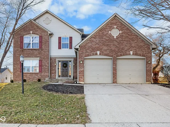 13812 Barnett Pl, Fishers, IN 46038