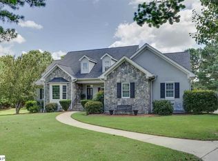 5 Bellspring Ct, Simpsonville, SC 29680