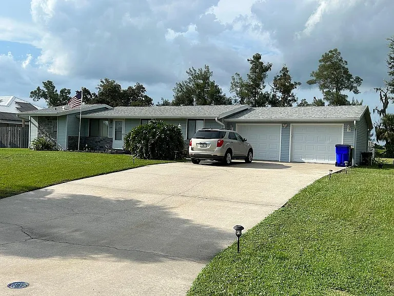 7901 Castile Rd — Photo 1
