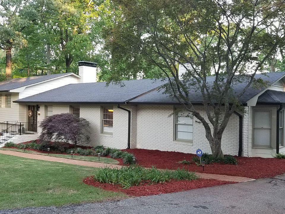 1st image of 403 Keeler Woods Dr
