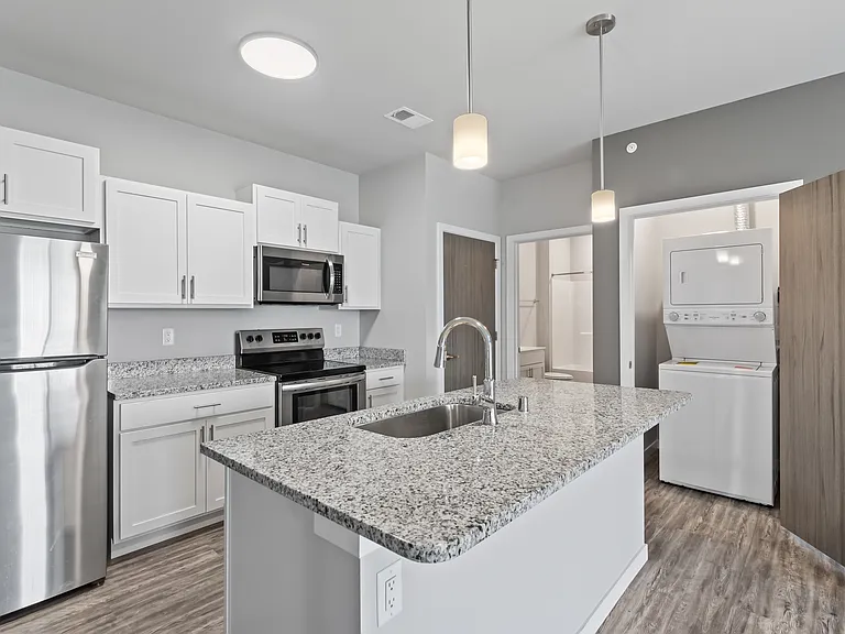Rock Pointe Village — Photo 61
