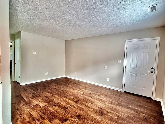 2nd image of 3002 Caldwell Ct #9