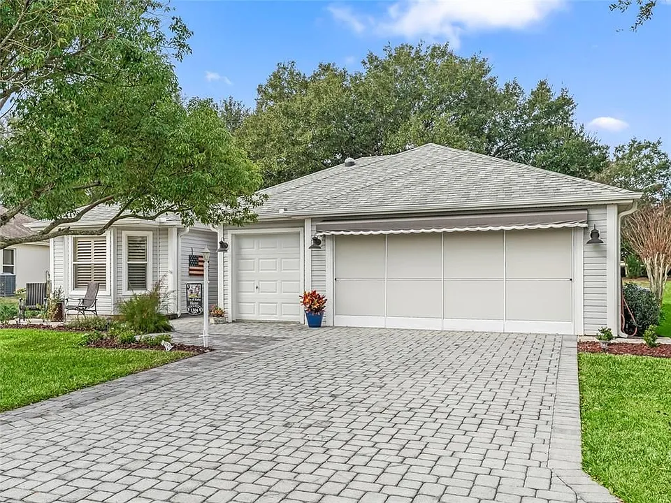 1304 Camero Dr