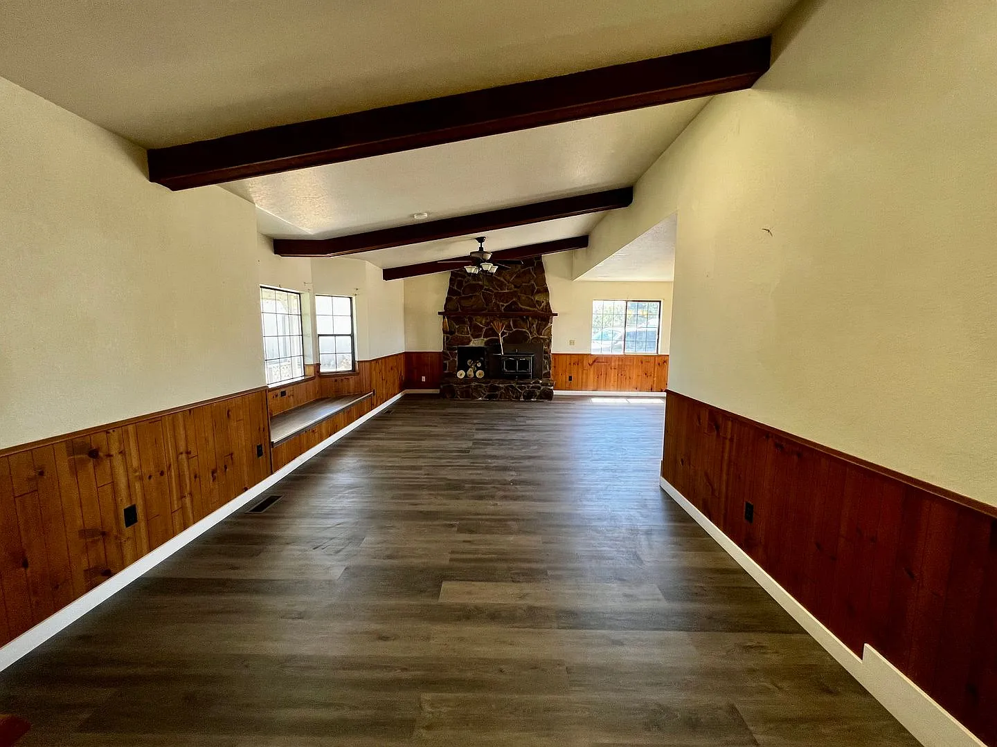 Non-Refundable & Security Deposit Total: $2200.00 — Photo 3