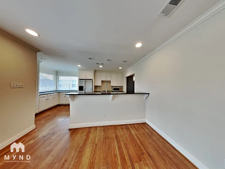 6111 Ellsworth Ave — Photo 9