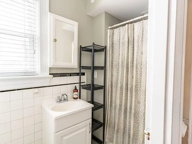 4880 Fort Ave — Photo 18