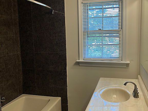 4th image of 8011 Provincetown Dr