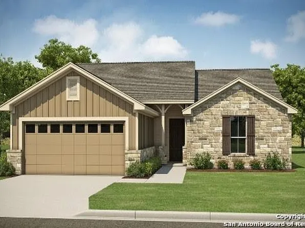 210 iron gate, Pleasanton, TX 78064