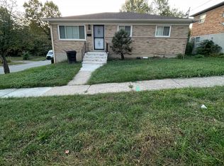 3005 Aquadale Ln, Cincinnati, OH 45211