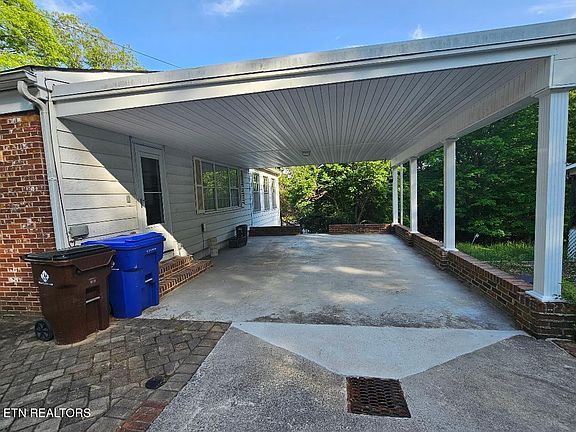 4th image of 105 Pomona Rd