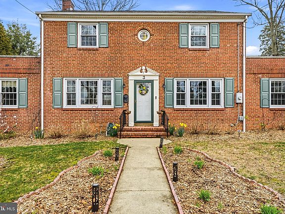 2nd image of 3 Saint Davids Rd