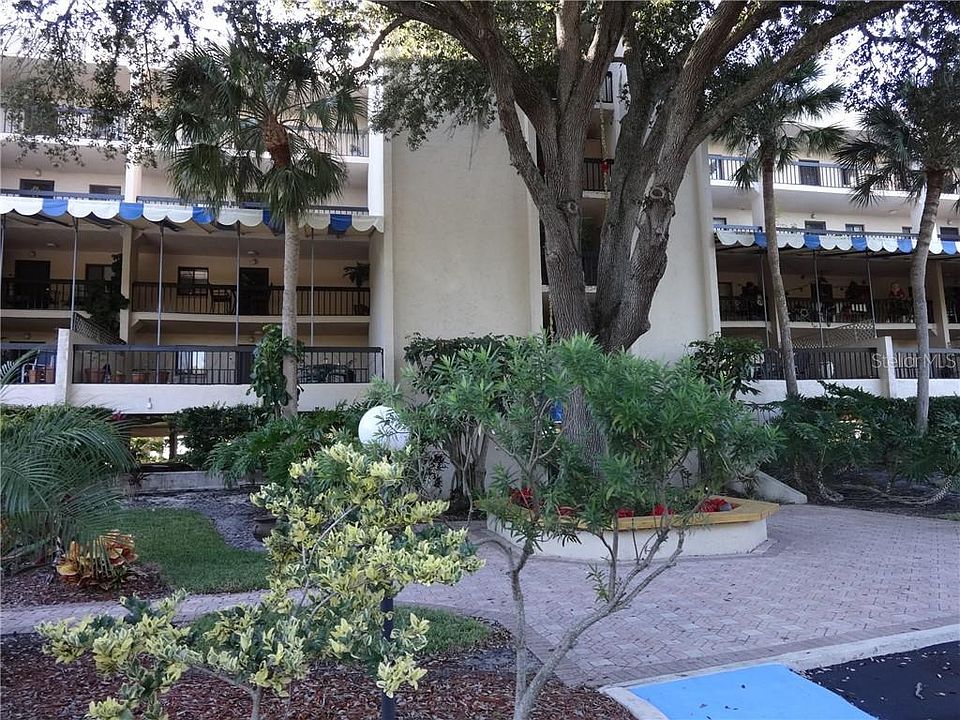 1st image of 204 Tarpon Pt #204
