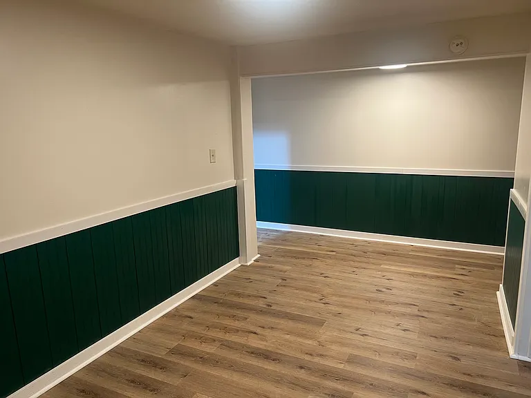 1630 Lawton Ave — Photo 12