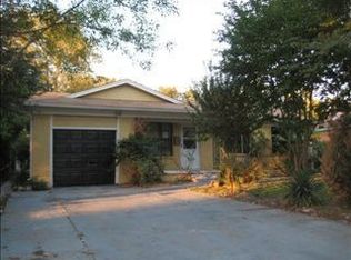 2527 Gross Rd, Dallas, TX 75228