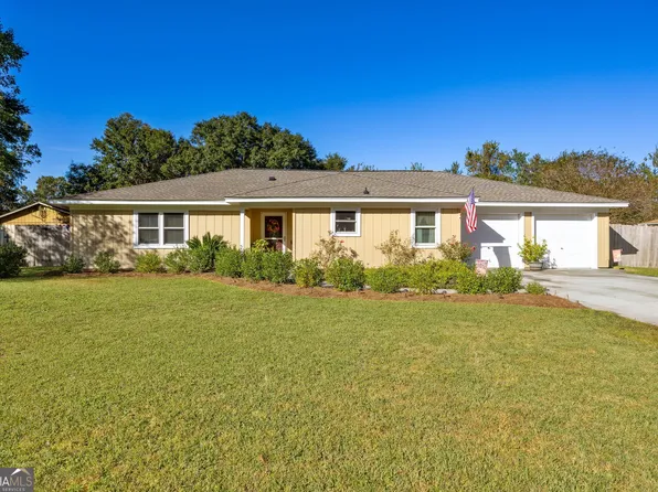 381 Powder Horn Rd, Saint Marys, GA 31558